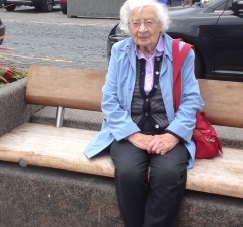 Police are appealing for help finding a missing 94-year-old woman in Edinburgh