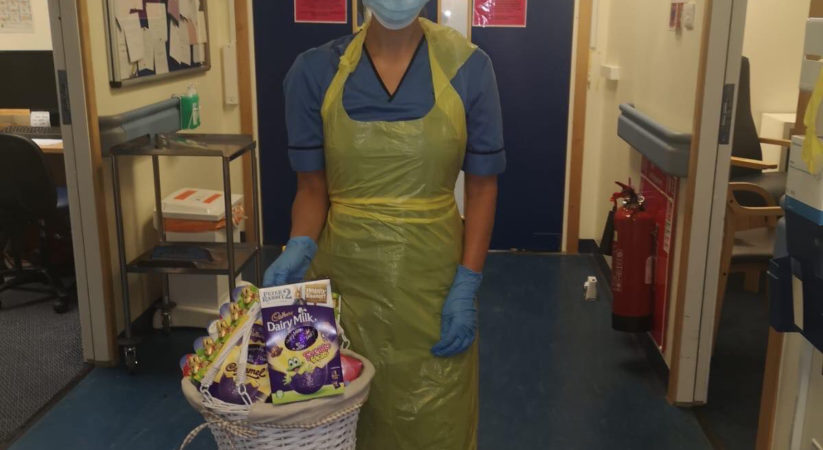 Nurses buy Easter eggs for covid patients