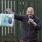 Edinburgh DJ hosts street bingo during coronavirus lockdown with loo roll as prizes