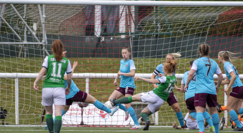 Hibs return to winning ways with 6-0 victory over Hearts earlier today